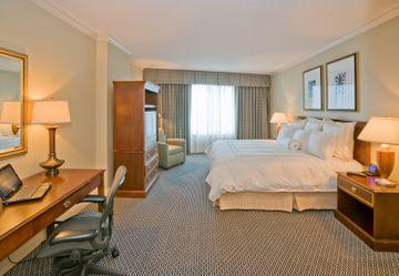 Riverfront 4*