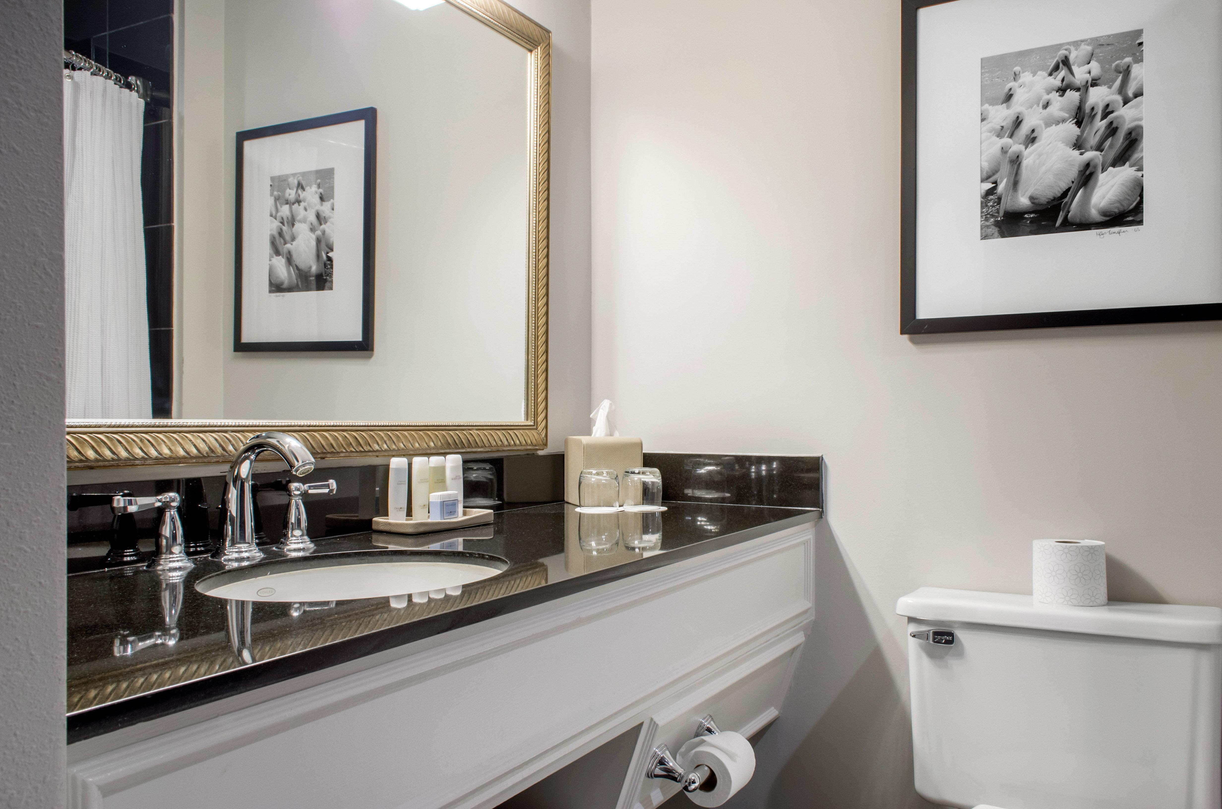 Riverfront Hotel 4*